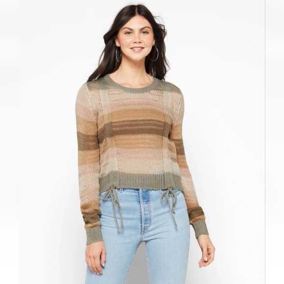 Saltwater Luxe Cinch Detail Crewneck Sweater- NWOT - Picture 1 of 10